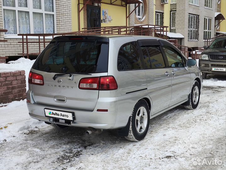 Nissan Liberty 2.0 CVT, 2002, 265 000 км