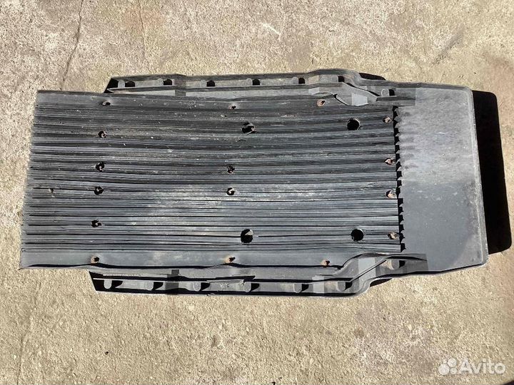 Крыло переднее правое MAN TGA