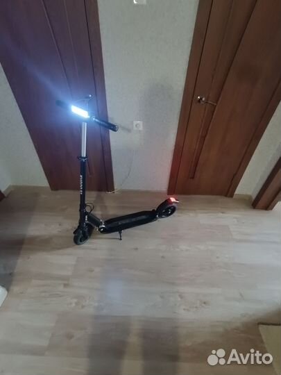 Забронирован. Электросамокат kugoo s3