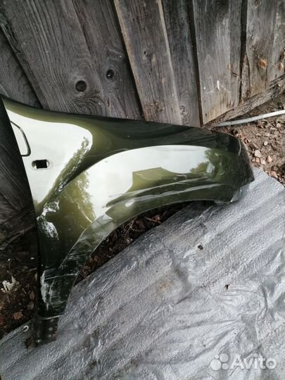 Крыло правое на Renault duster оригинальное