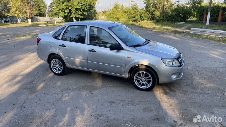 LADA Granta 1.6 AT, 2012, 191 000 км