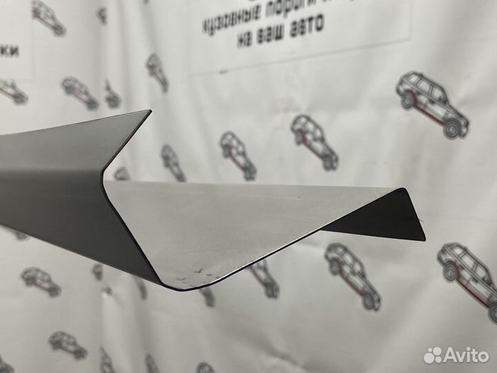 Renault Sandero ремонтные пороги комплект