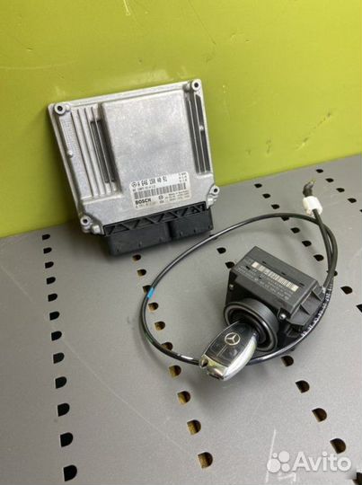 Комплект зажигания Mercedes-Benz C-Class W203