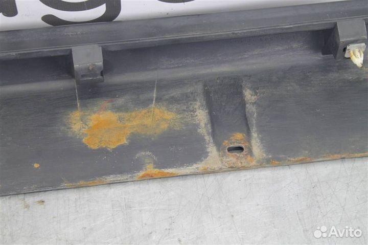 Накладка порога правого Honda C-RV (95-99)