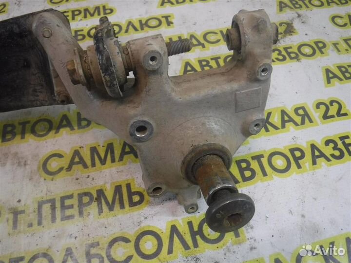 Рычаг задний продольный правый Volkswagen Passat