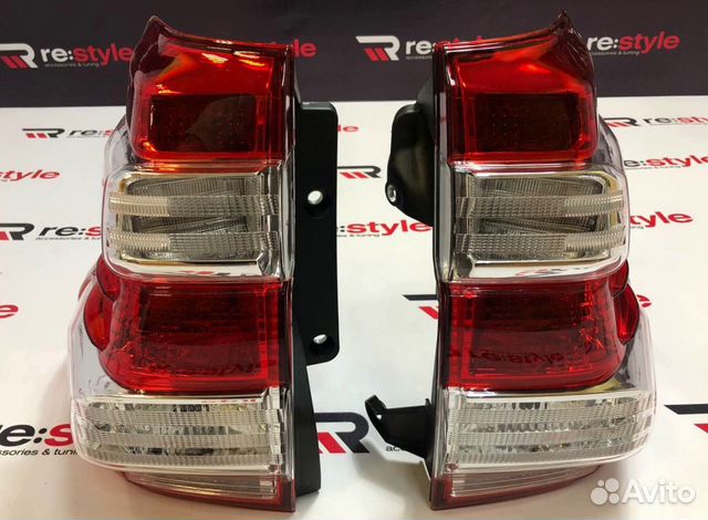 Фонари задние Toyota Land Cruiser Prado 150 N552