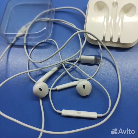 Наушники Apple Earpods lightning