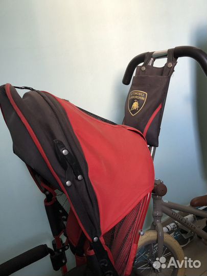 Детский трехколёсный велосипед Lamborghini б/у