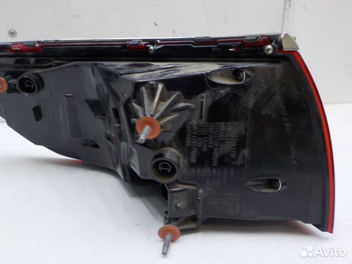 Б/У Б/У Фонарь Задний Правый Наружный mercedes