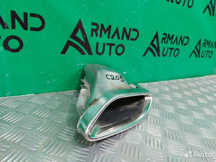 Насадка глушителя левая Mercedes C-Class W205