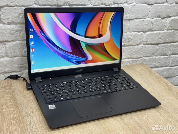 Мощный/Full HD/i3 1005G1 3.4GHz/8GB/UHD/SSD 256