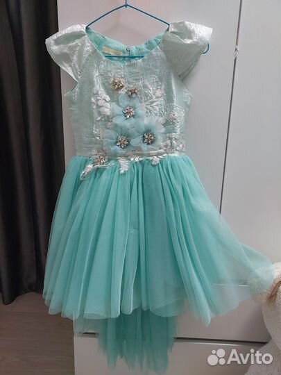 Новогоднее платье на девочку 6-7 лет
