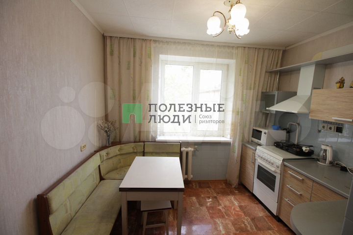 2-к. квартира, 50 м², 5/5 эт.