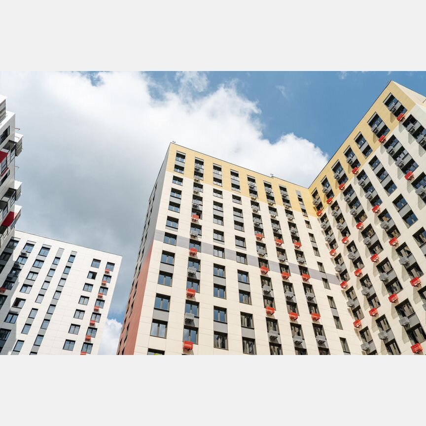 2-к. квартира, 55 м², 15/21 эт.