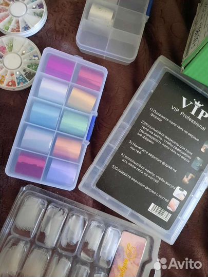 Для наращивания ногтей