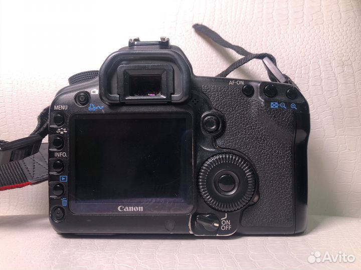 Зеркальный фотоаппарат canon 5D mark ii