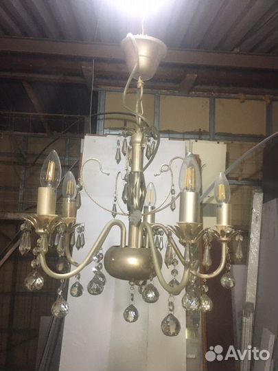 Люстра класичекая