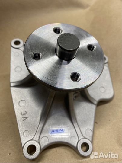 Aisin Насос водяной