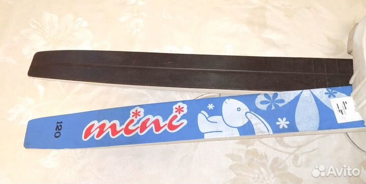 Лыжи детские с палками времен СССР