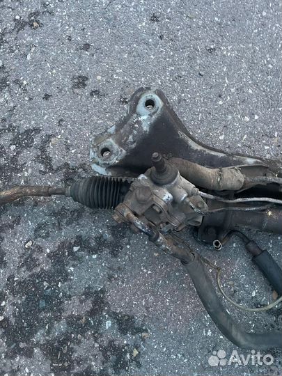 Рулевая рейка toyota mark 2 90