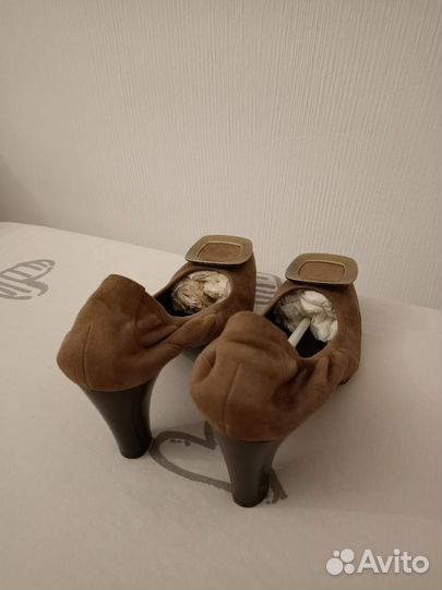 Туфли замша 40 Carnaby