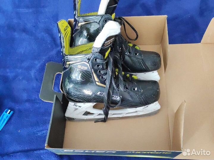 Хоккейные коньки. bauer supreme s29