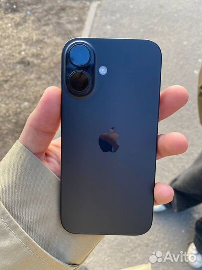 iPhone 16, 128 ГБ