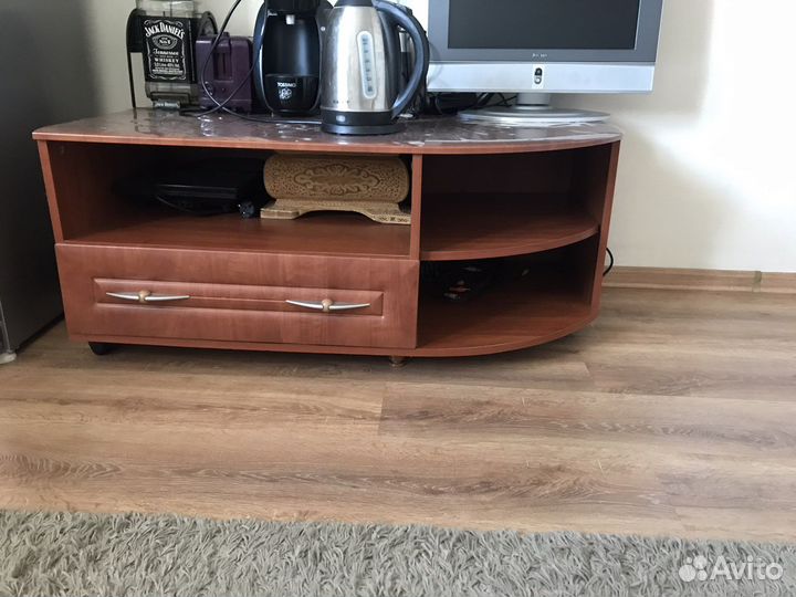 Тумба под телевизор