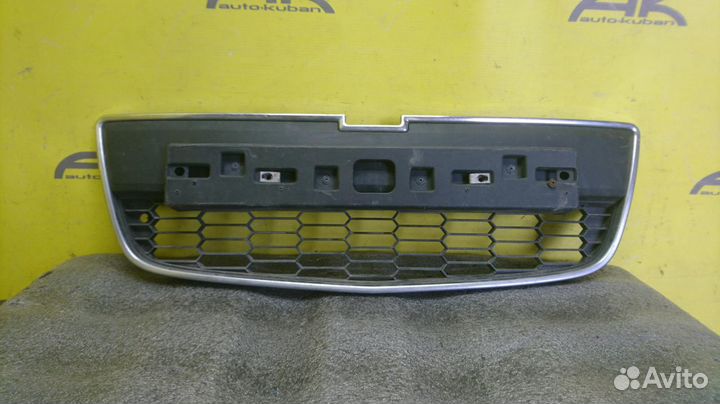 Решетка радиатора нижняя хром Chevrolet Aveo (2011