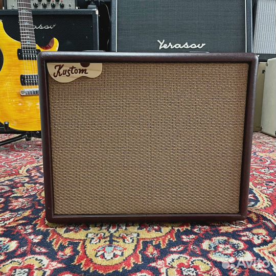 Комбоусилитель для акустической гитары Kustom Sien