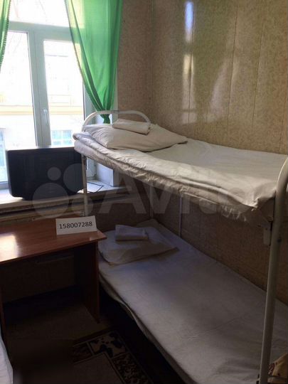 Комната 18 м² в 5-к., 1/5 эт.