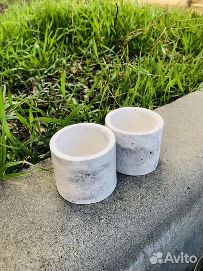 Мраморные гипсовые подсвечники 2 шт