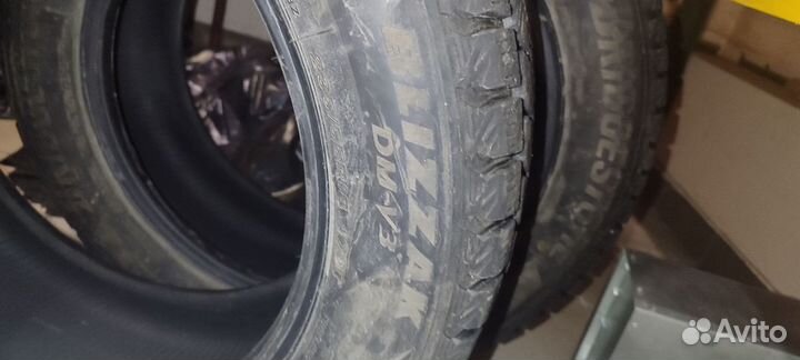 Bridgestone Blizzak DM-V3 235/55 R18