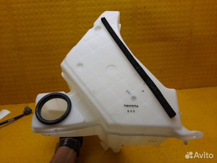 Б/У Бачок омывателя В хорошем состоянии