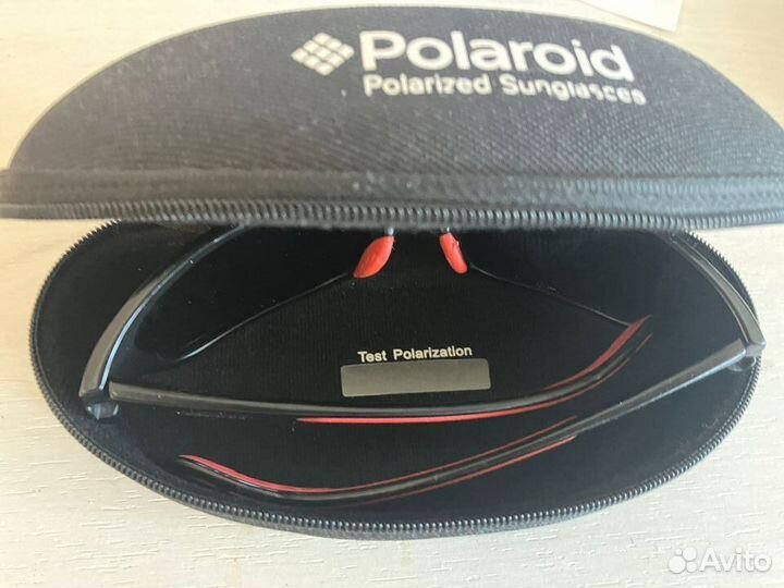 Спортивные очки polaroid P7404A