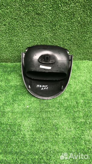 Накладка на торпедо Peugeot 206