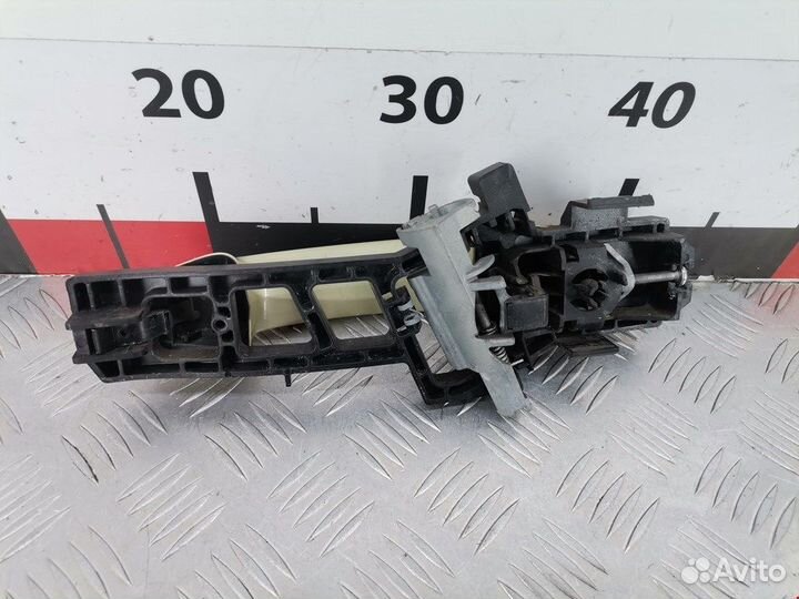 Ручка для Ford Fiesta 6