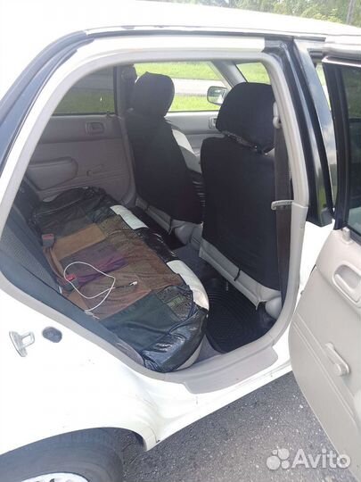 Toyota Corolla, 1998