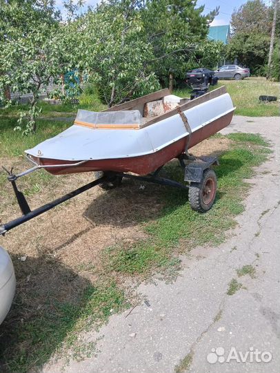 Лодка романтика-2