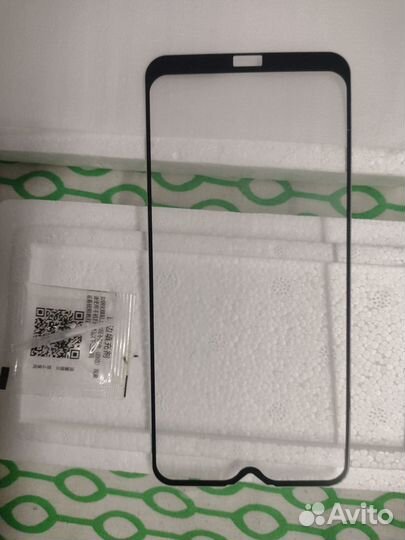 Защитное стекло на телефон ксиаоми редми 8А