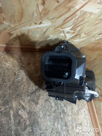 Печка в сборе пассажиров сзади VW Транспортер Т5