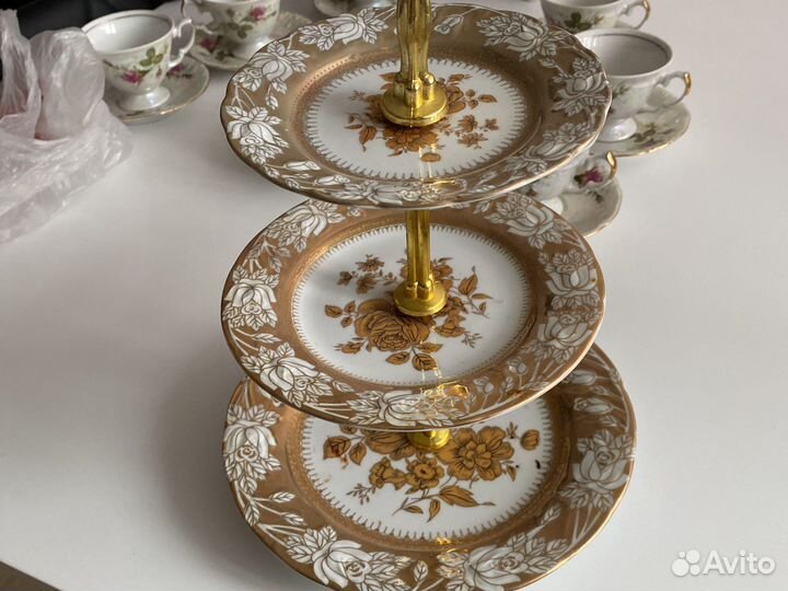 Фруктовница трехярусная