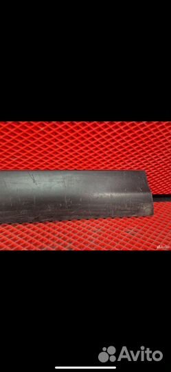 Молдинг двери передней левой Honda Cr v 4