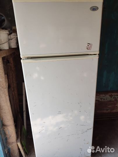 Холодильник на запчасти