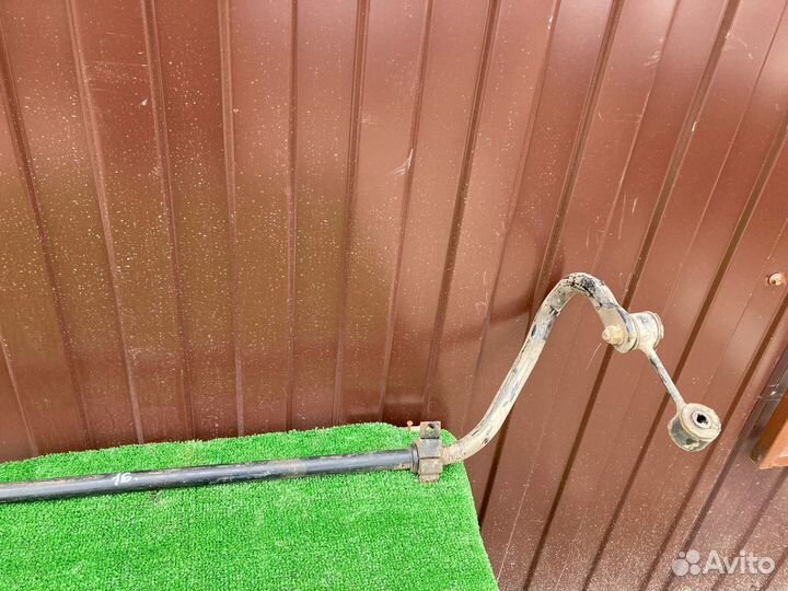 Стабилизатор передний Octavia A4