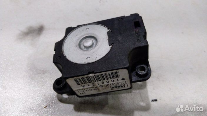 Моторчик заслонки отопителя для Peugeot 408 2012