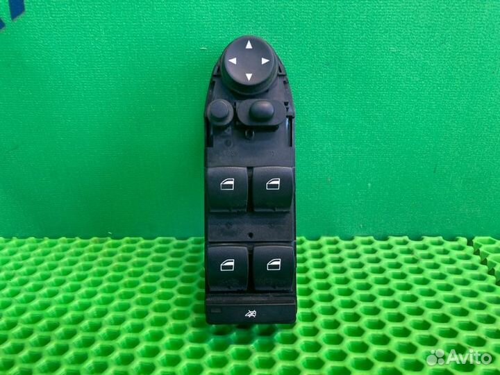 Блок управления стеклоподъемниками Bmw X5 E70