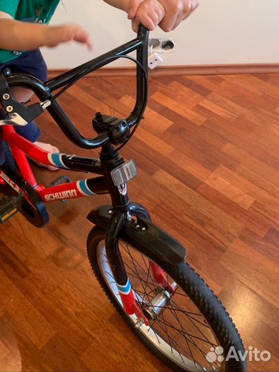 Велосипед для мальчика 4-5лет