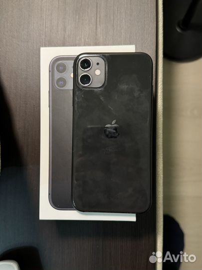 iPhone 11, 64 ГБ