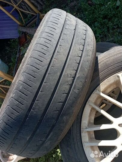 Продам 4 колёса на дисках размер 15